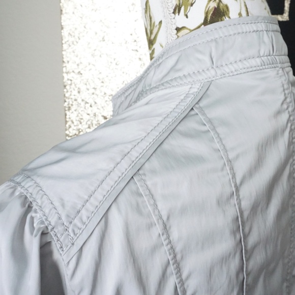 SOLD WHBM | Silver Satin Button Up Jacket Size 4 - Picture 8 of 8